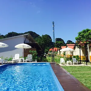 Hotel The Hip @, Ko Phi Phi