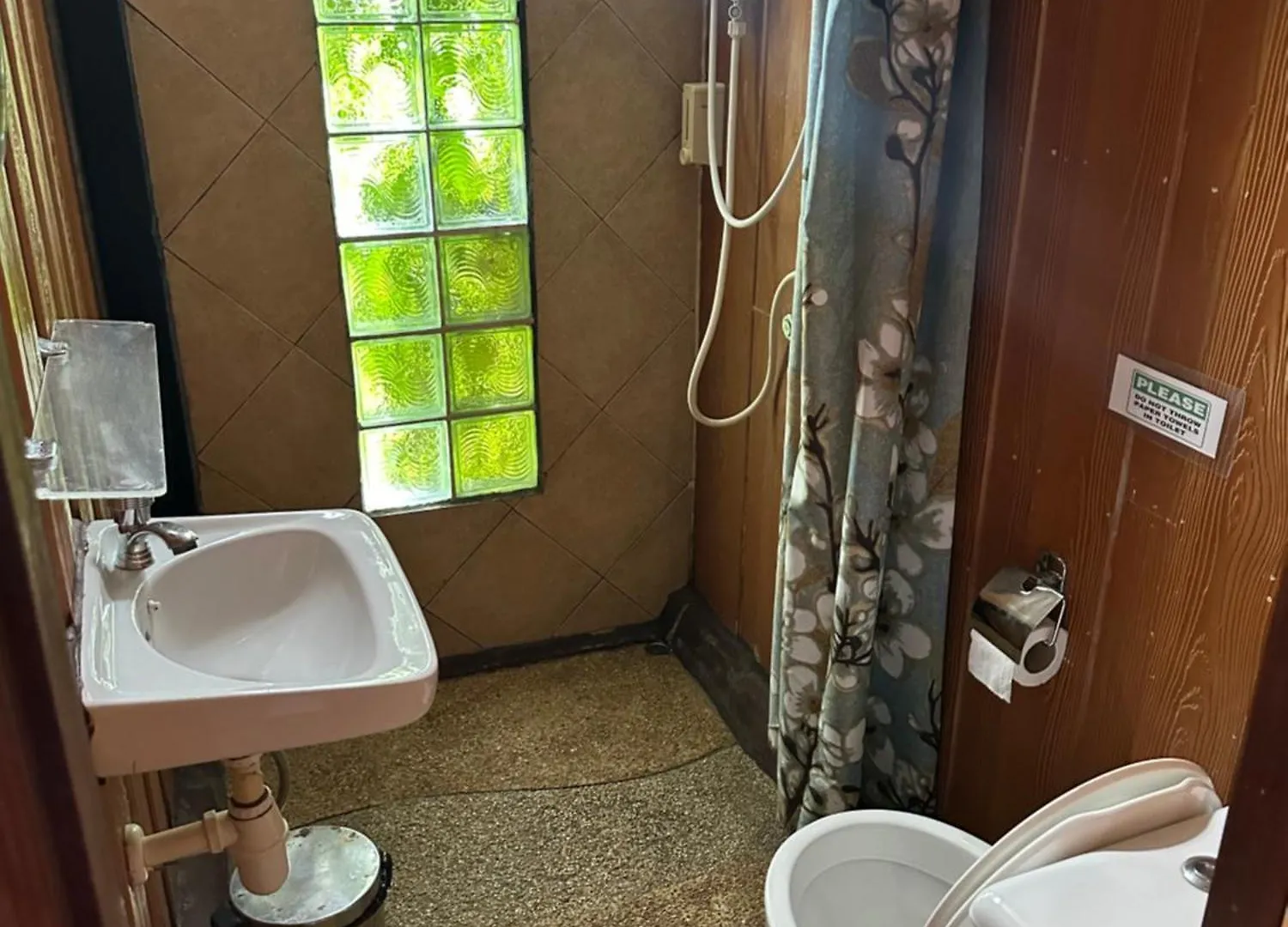 קו פי פי Tropical Garden Bungalow תאילנד