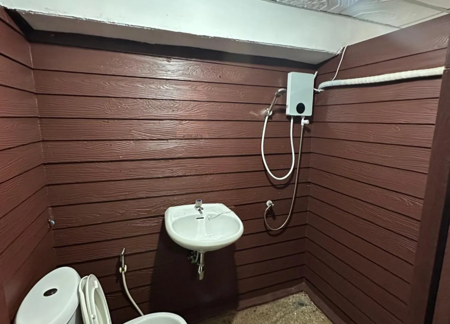קו פי פי Tropical Garden Bungalow אתר נופש