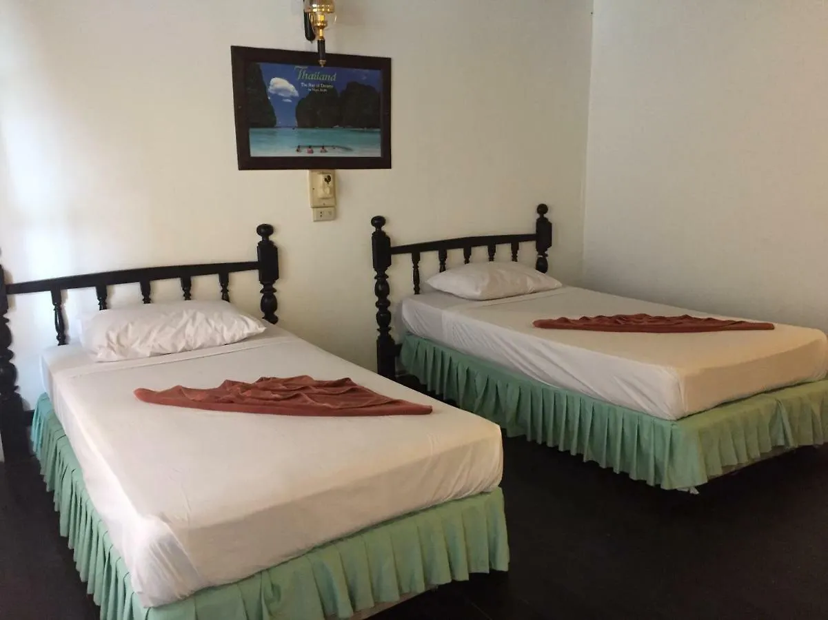 Tropical Garden Bungalow Phi Phi Don Thailand