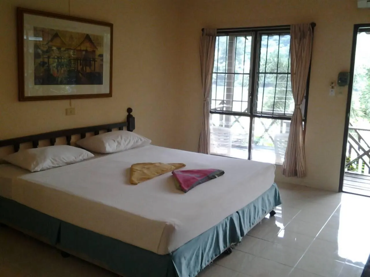 Tropical Garden Bungalow Phi Phi Don Resort