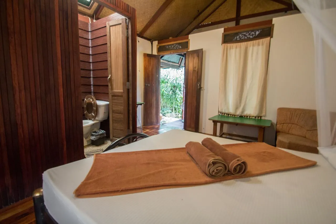 Tropical Garden Bungalow Phi Phi Don 2*,  Thailand
